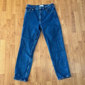 Abercrombie Curve Love High Rise The Mom Jean